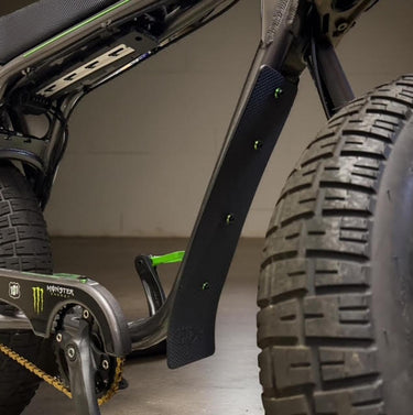 101 Front down tube rubber bolt on mud guard 